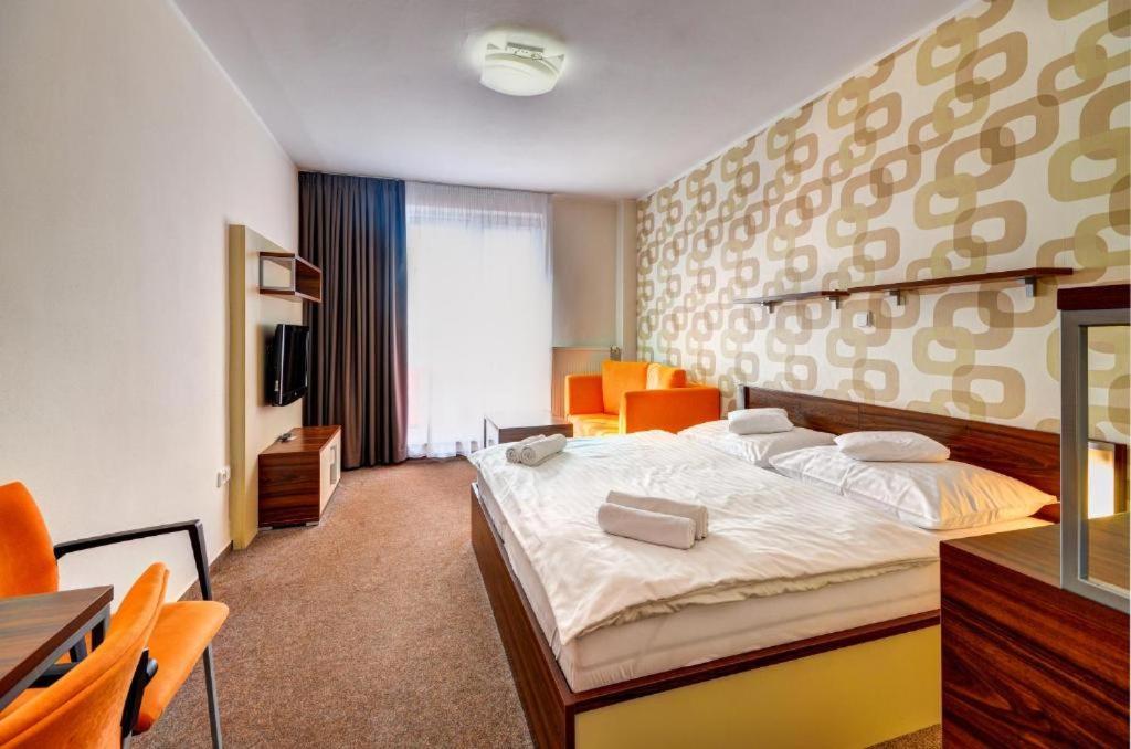 Steelhouse Hotel Trinec Dış mekan fotoğraf